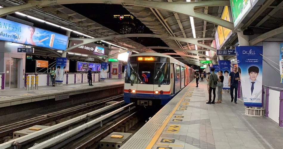 How to Get Around Bangkok: BTS, Tuk-Tuks & Boats Explained